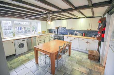 **Cheddar**Wonderful Period Features**Short Level Walk to Village Centre**, Image 9