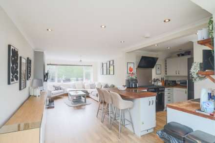 Manor Farm Crescent, Edge Of Hutton Village, Image 11