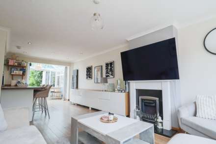 Manor Farm Crescent, Edge Of Hutton Village, Image 21