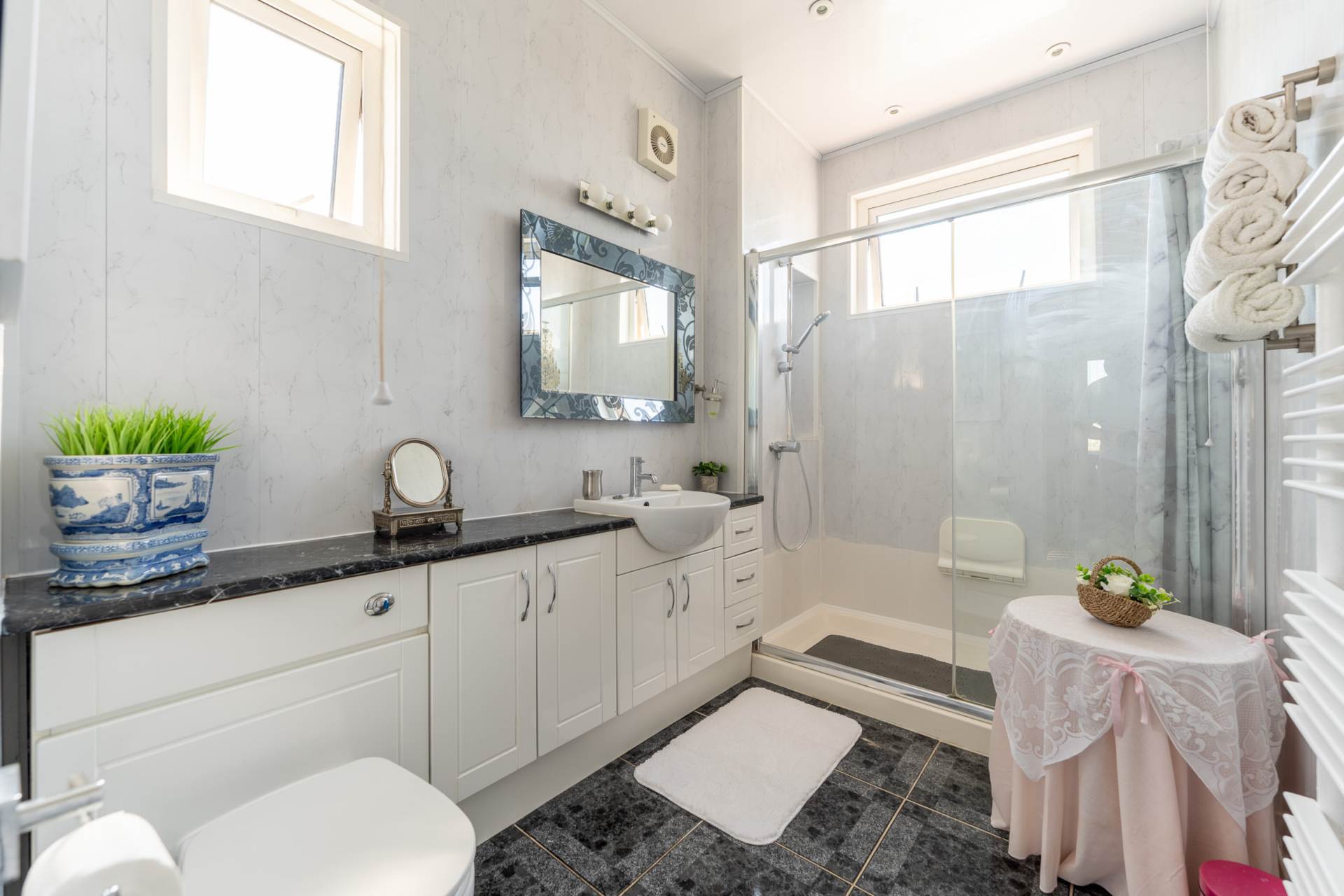 Southville Road, South Ward - Extended Family Home, Image 19