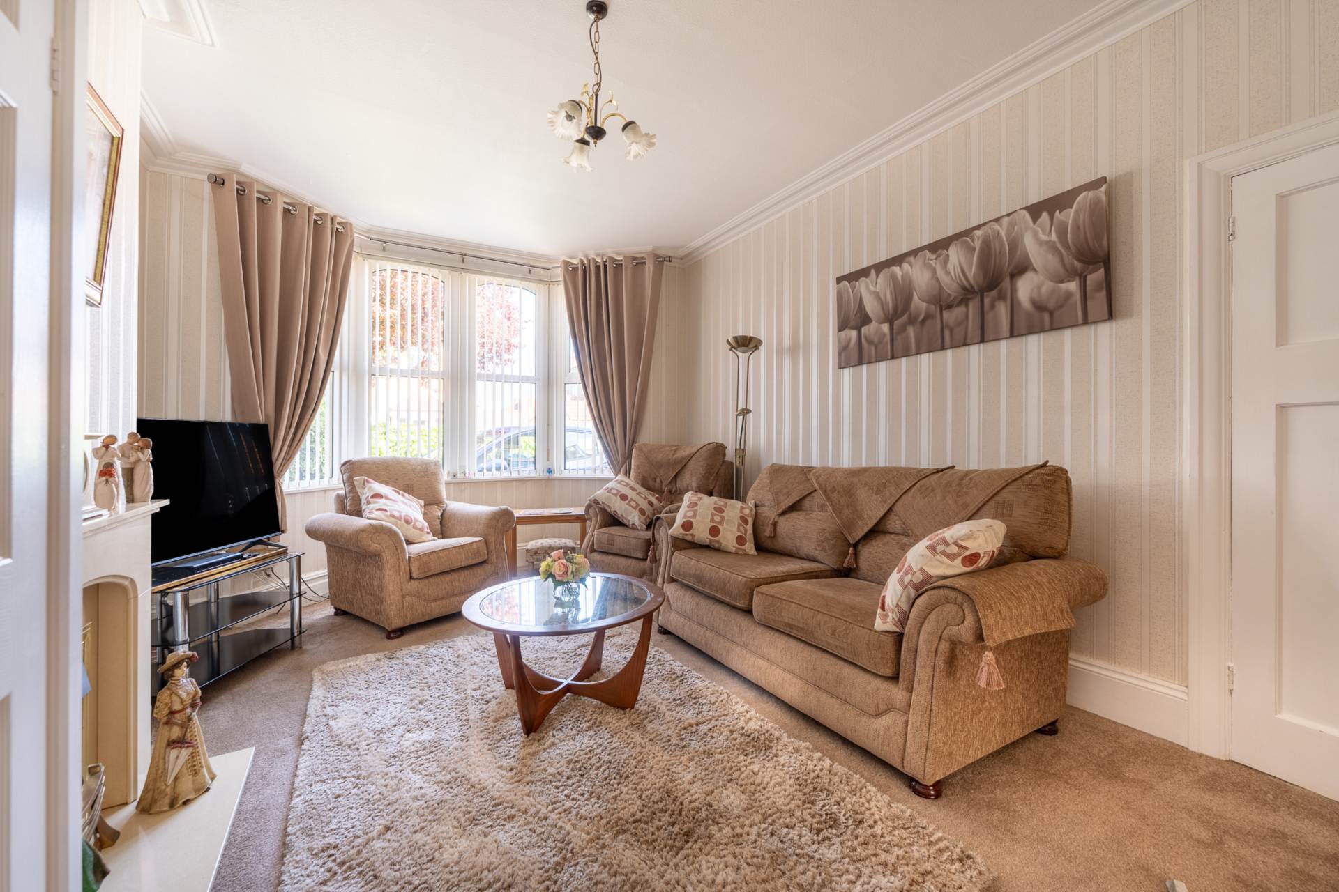 Southville Road, South Ward - Extended Family Home, Image 2
