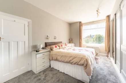 Southville Road, South Ward - Extended Family Home, Image 16