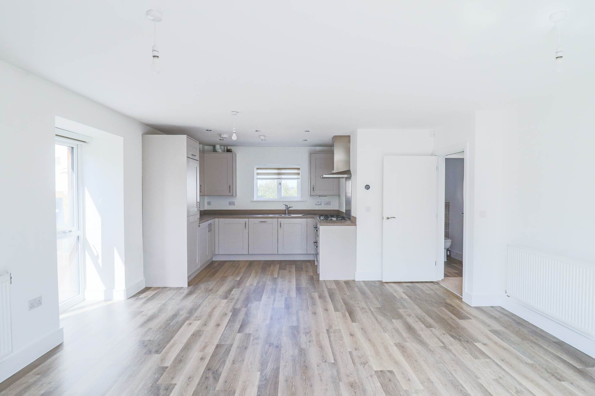 Cranwell Road, Locking Parklands, Image 4