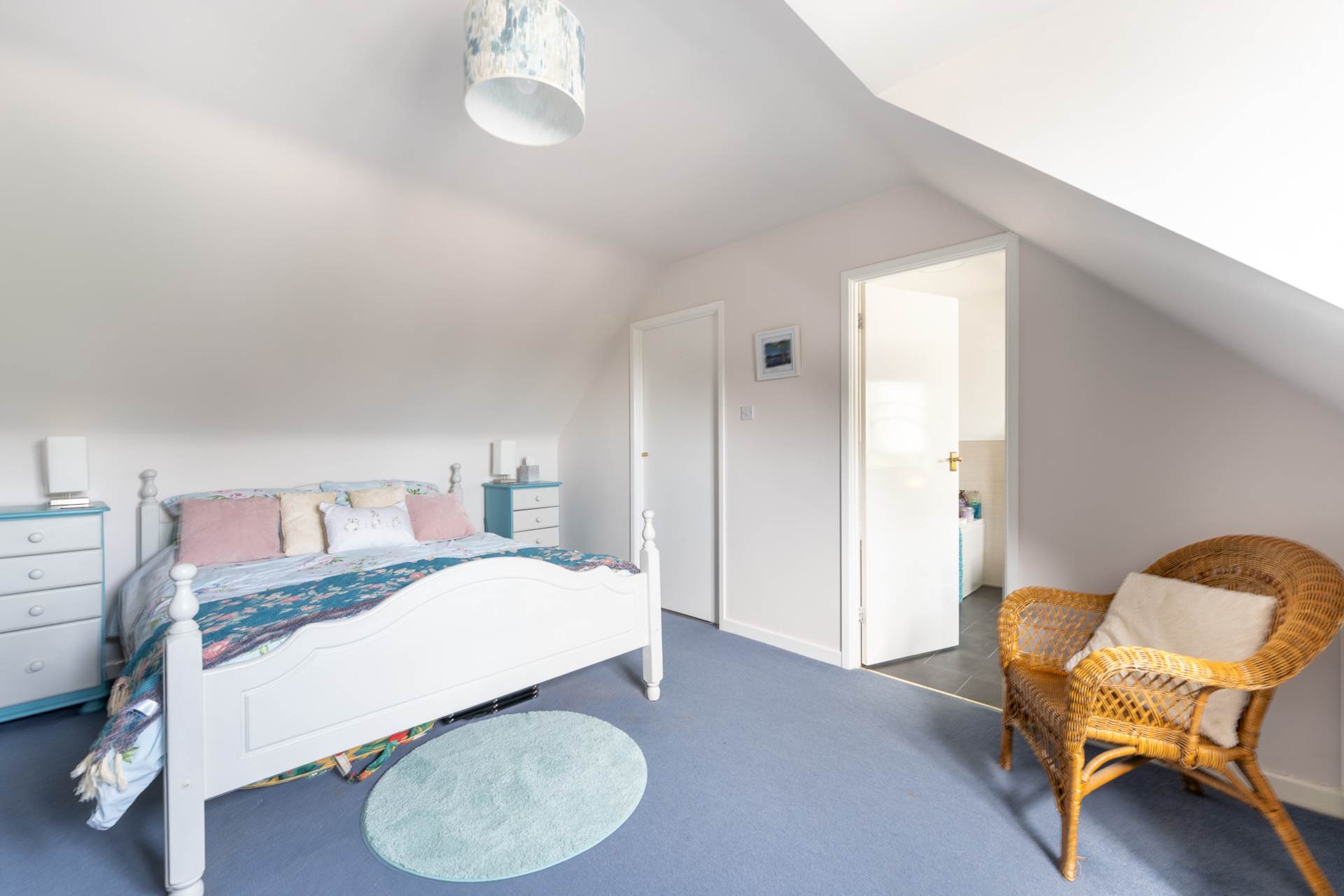 Bleadon Hill, Commanding Detached Home - Prime Location, Image 17