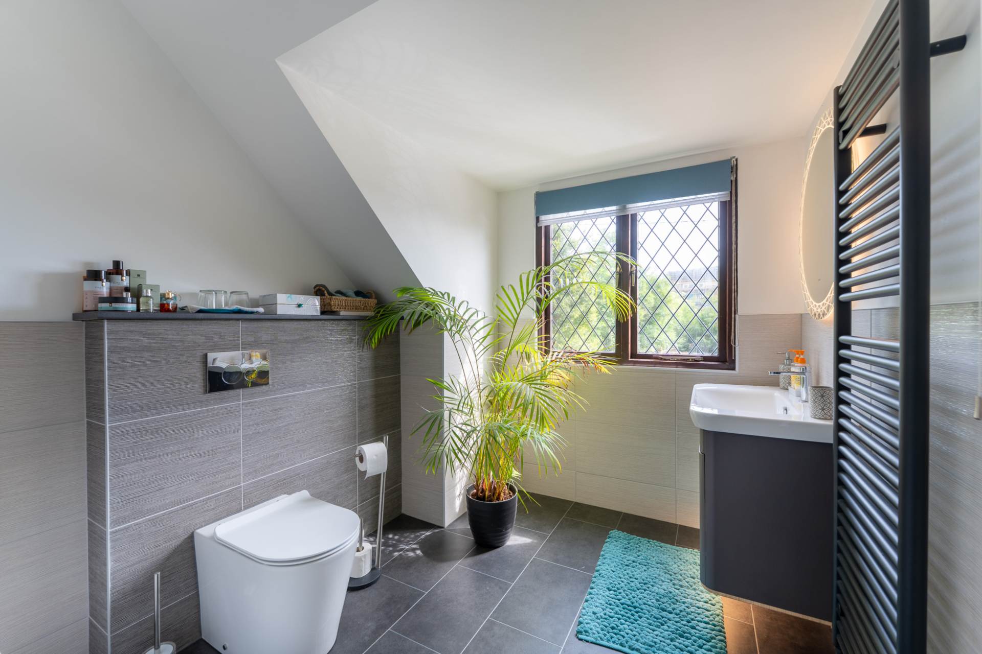 Bleadon Hill, Commanding Detached Home - Prime Location, Image 26