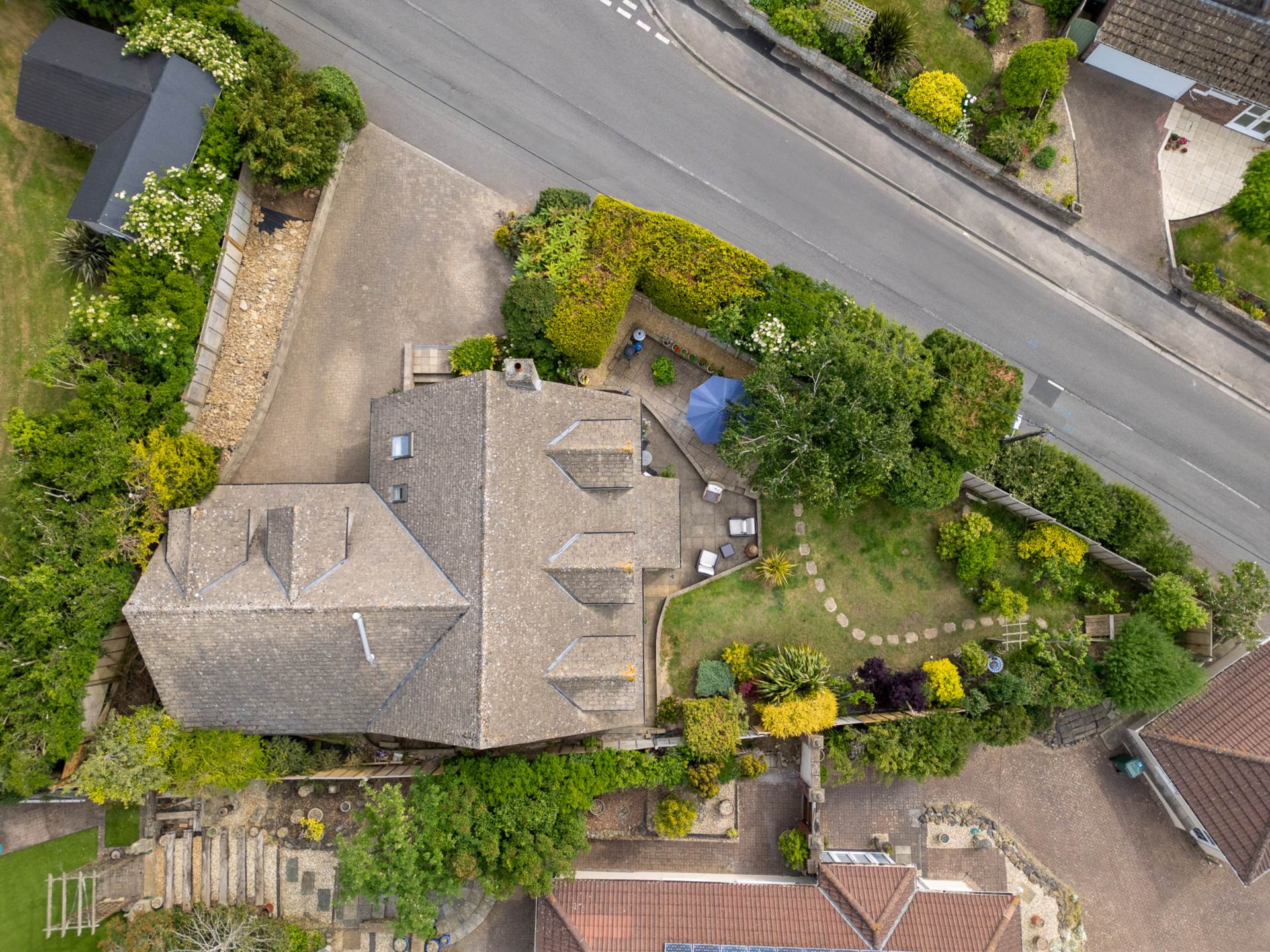 Bleadon Hill, Commanding Detached Home - Prime Location, Image 3
