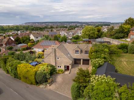 5 Bedroom Detached, Bleadon Hill, Commanding Detached Home - Prime Location