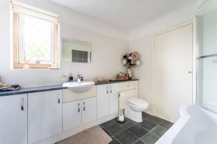 Bleadon Hill, Commanding Detached Home - Prime Location, Image 23