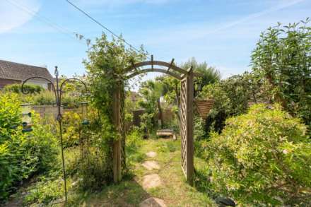 Bleadon Hill, Commanding Detached Home - Prime Location, Image 29