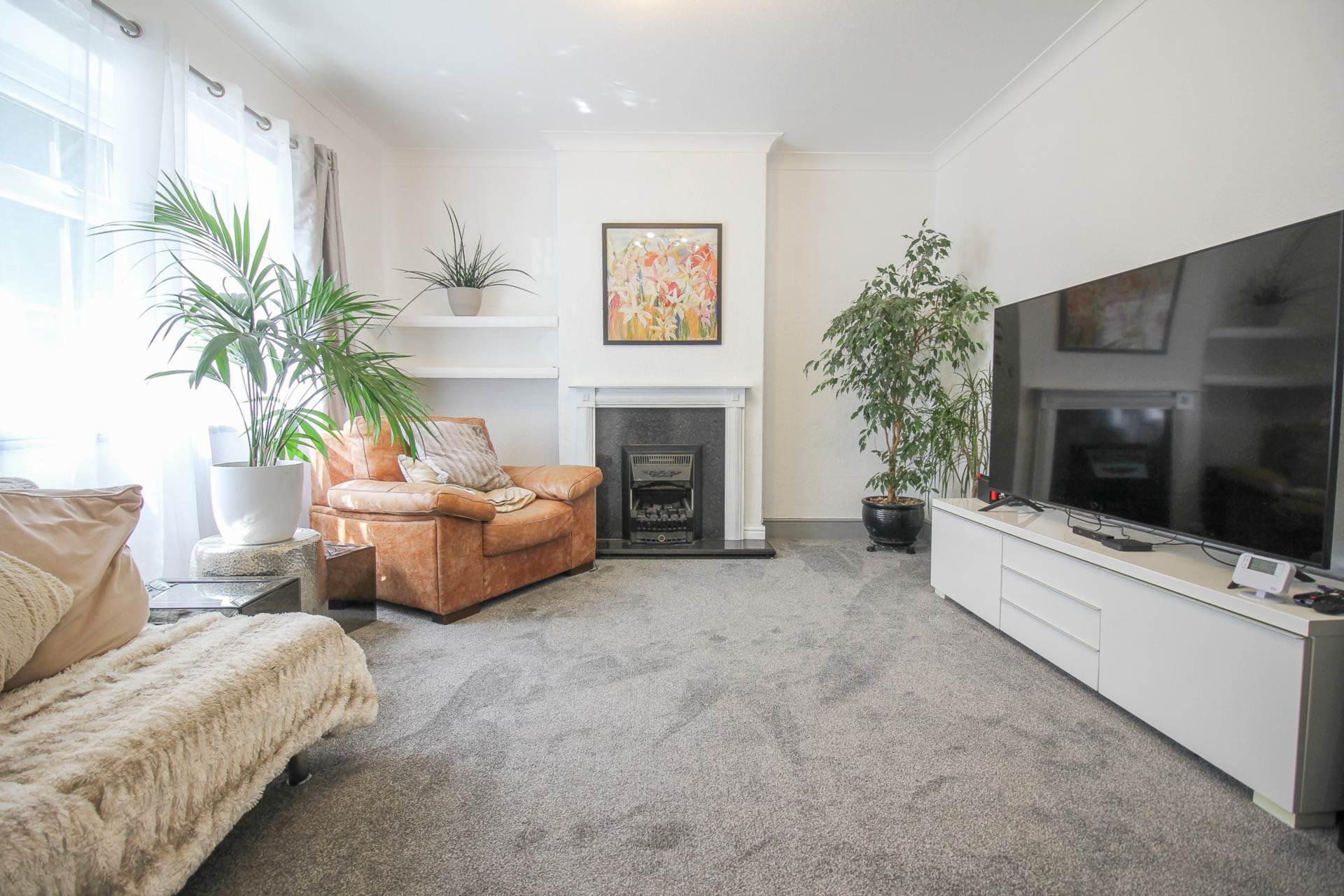 Uphill**Stunningly Presented**160ft Garden**Perfect Location**, Image 4