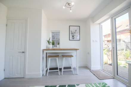 Uphill**Stunningly Presented**160ft Garden**Perfect Location**, Image 12