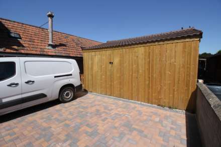 Uphill**Stunningly Presented**160ft Garden**Perfect Location**, Image 28