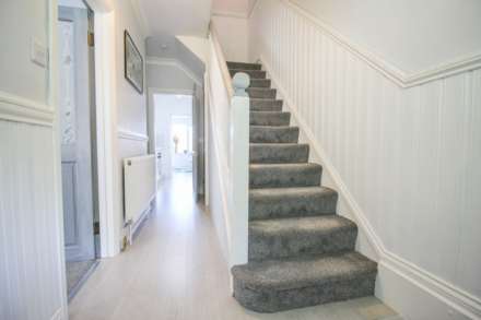 Uphill**Stunningly Presented**160ft Garden**Perfect Location**, Image 3