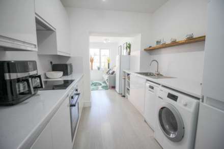 Uphill**Stunningly Presented**160ft Garden**Perfect Location**, Image 8