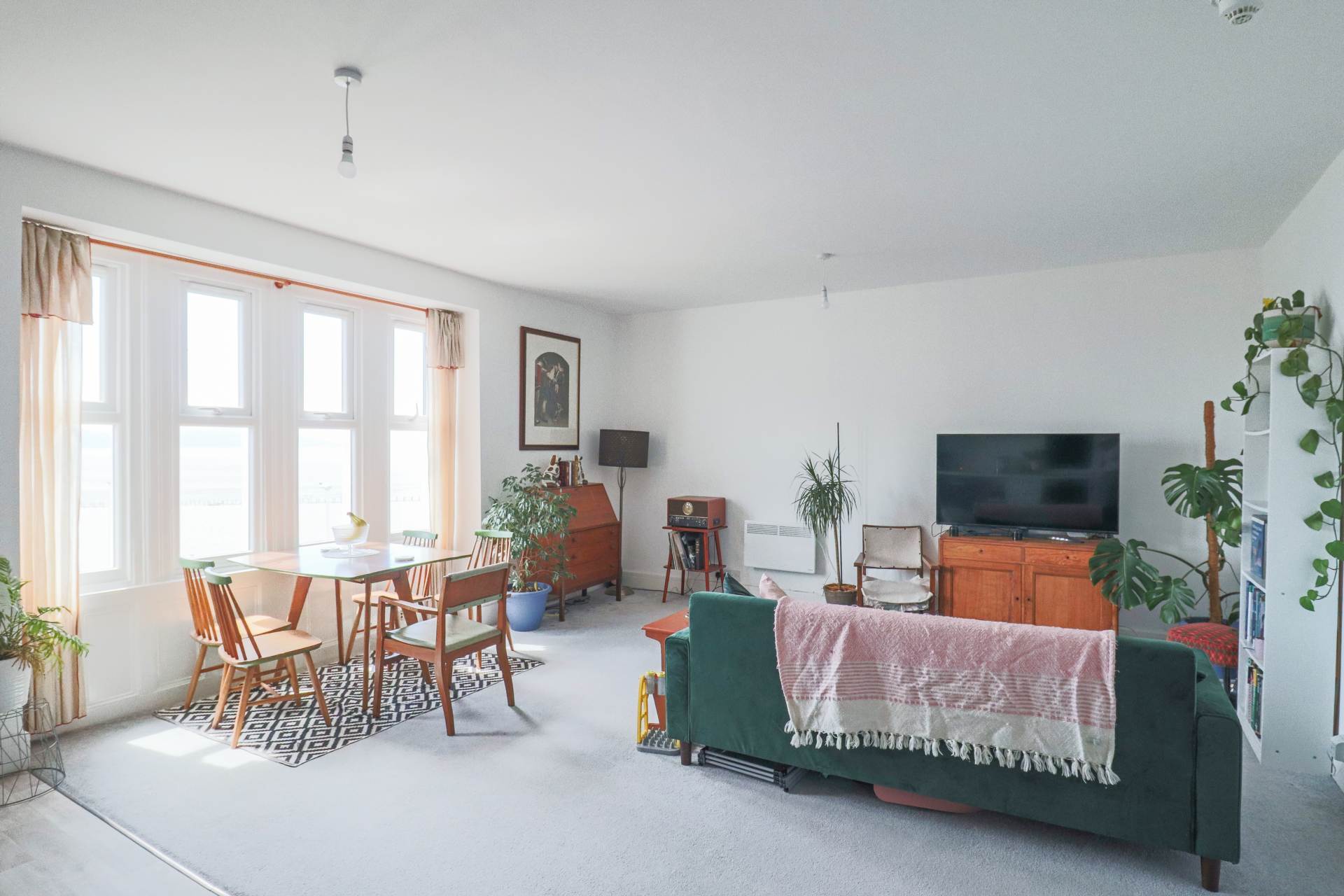 Birnbeck Road, Breathtaking Sea Views - Sea Front Apartment, Image 8
