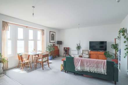 Birnbeck Road, Breathtaking Sea Views - Sea Front Apartment, Image 8