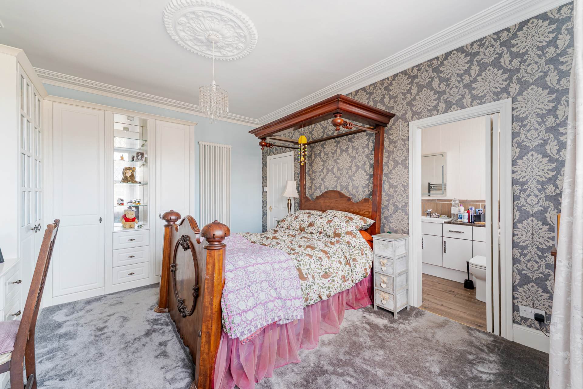 Moorland Road, South Ward, Image 19