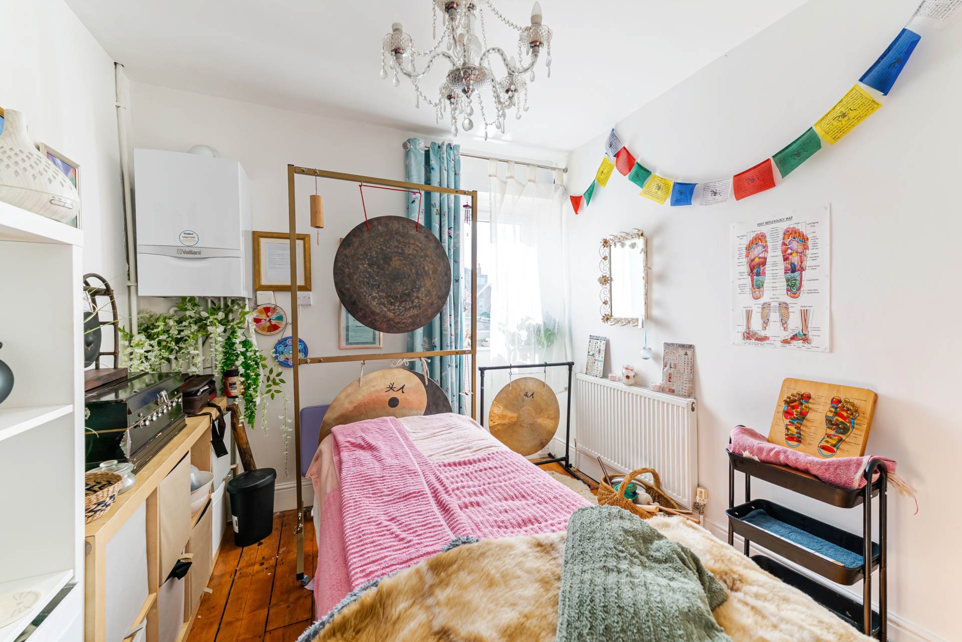 Moorland Road, South Ward, Image 24