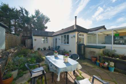 Moorland Road, South Ward, Image 13