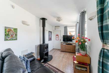 Moorland Road, South Ward, Image 15