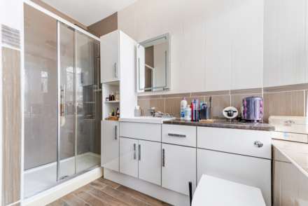 Moorland Road, South Ward, Image 20