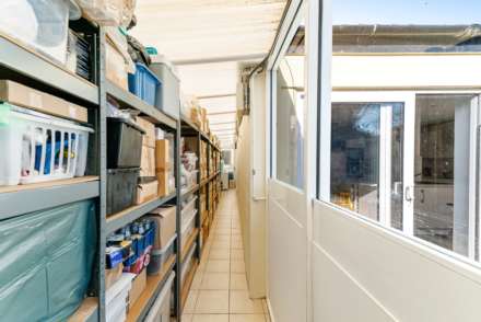 Moorland Road, South Ward, Image 30