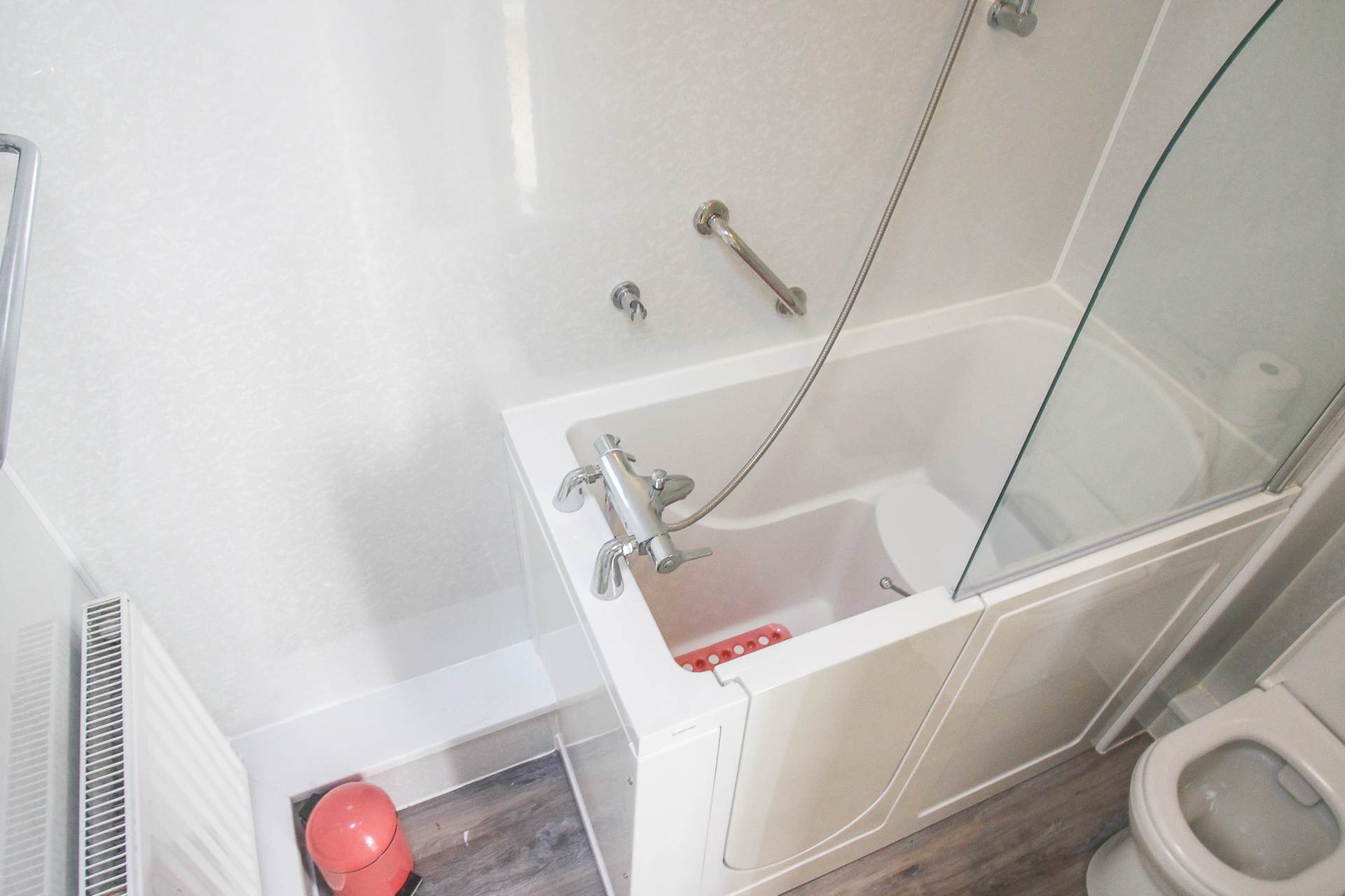 Ellenbrough Crescent*Ground Floor*Garden*Garage*En Suite*, Image 14