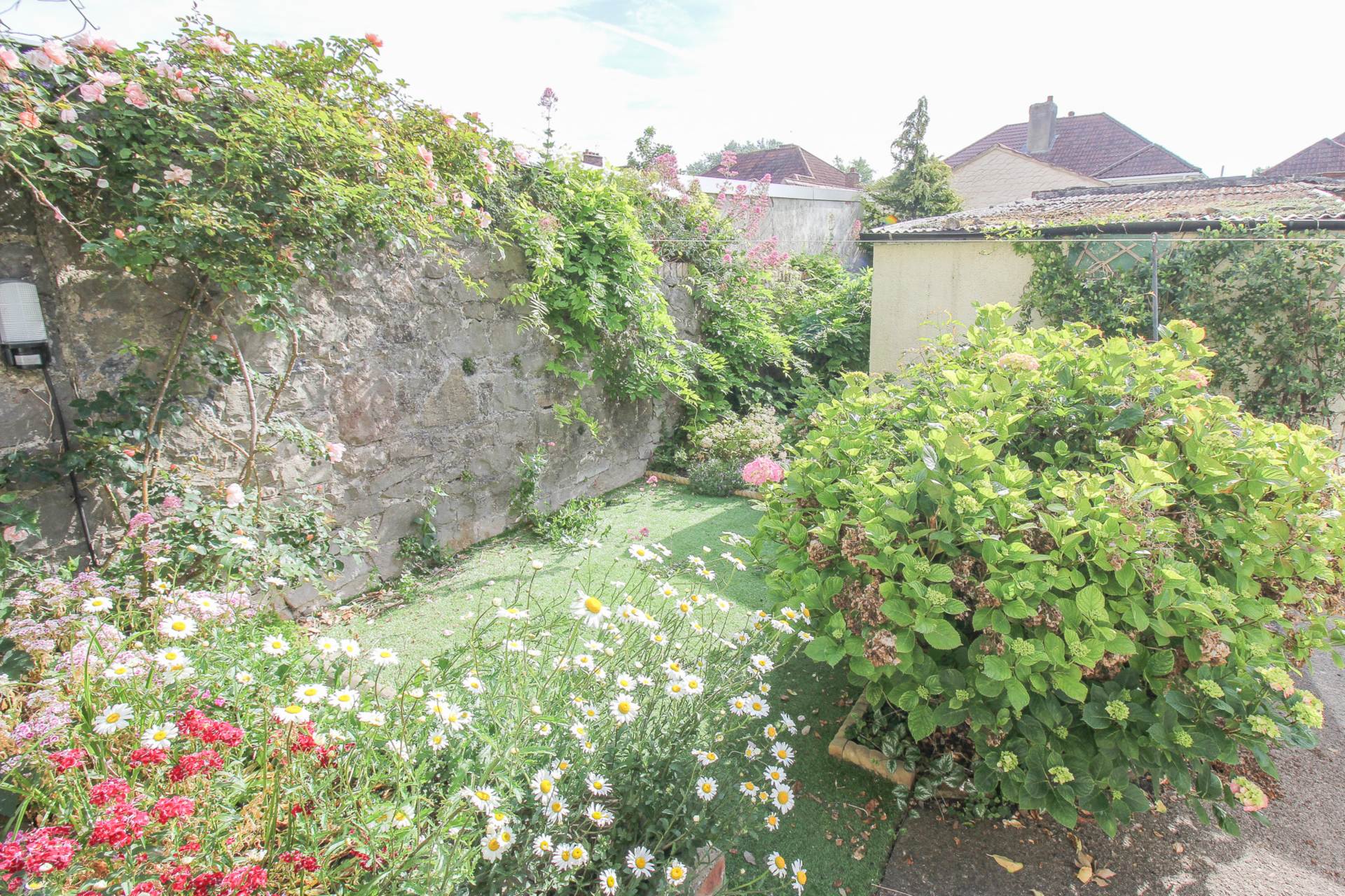 Ellenbrough Crescent*Ground Floor*Garden*Garage*En Suite*, Image 16
