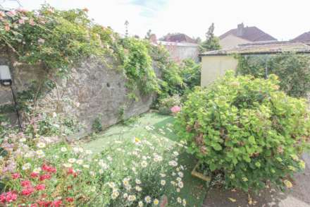 Ellenbrough Crescent*Ground Floor*Garden*Garage*En Suite*, Image 16
