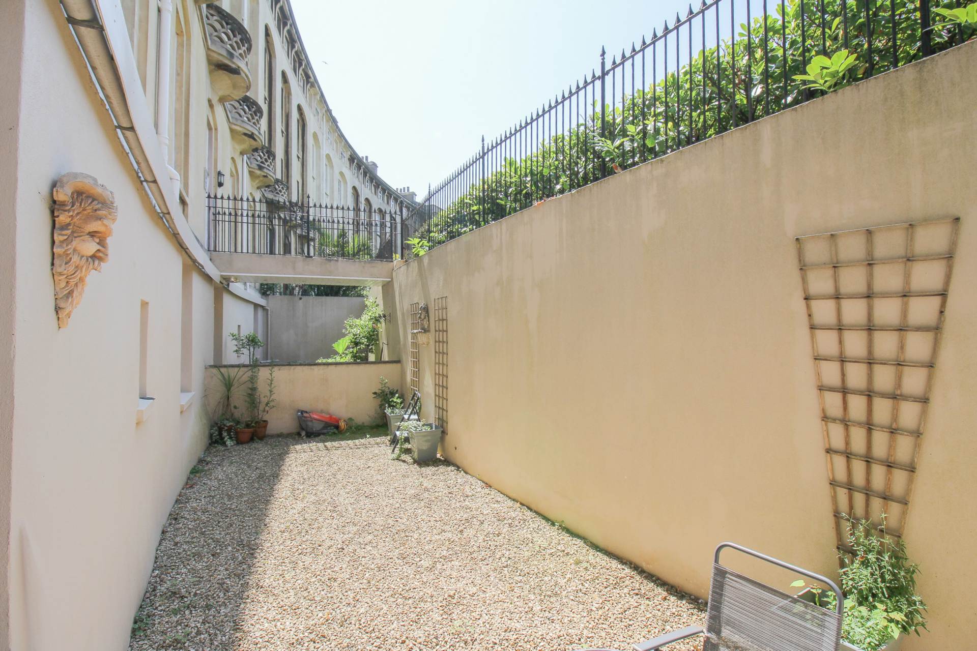Royal Crescent*Ground Floor Flat*2 Garden Areas*Allocated Parking*, Image 9
