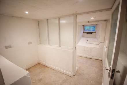 Queens Road**Hillside**Fantastic Investment Opportunity**Over Two Floors**, Image 12