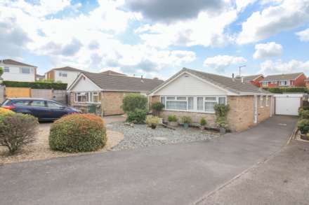 Bleadon Hill**Beautifully Presented Inside & Out**