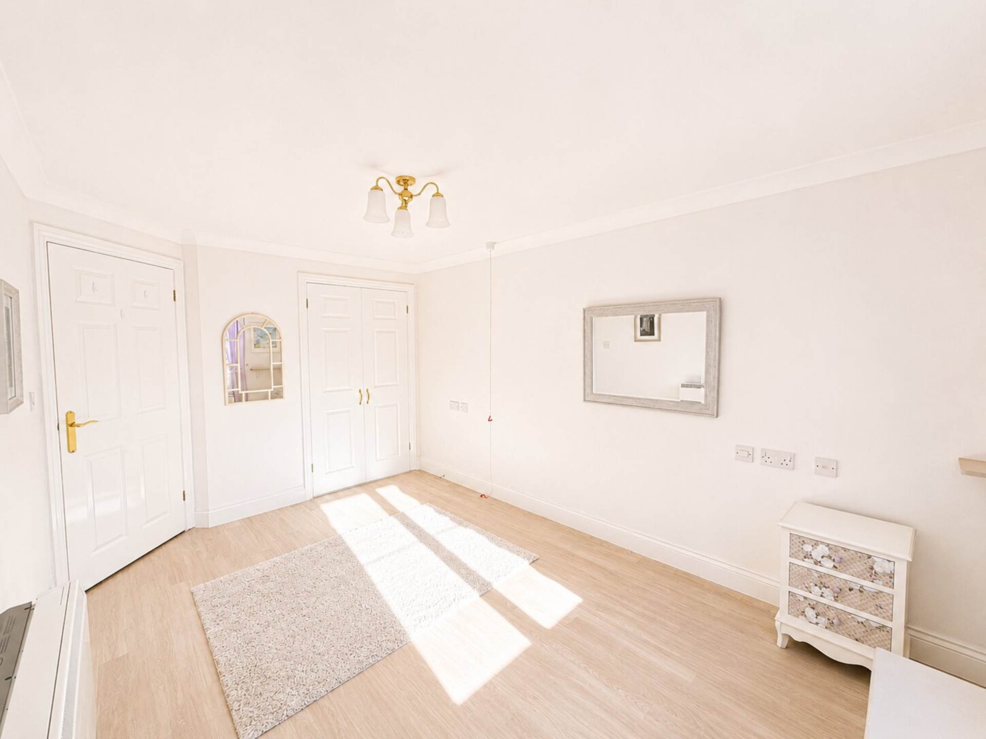 Beach Road, Pegasus Court, Image 11