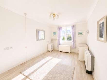 Beach Road, Pegasus Court, Image 10