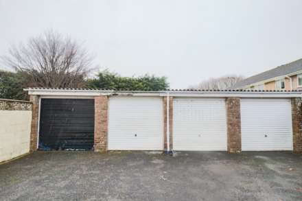 St Michaels Avenue, North Worle, Image 14