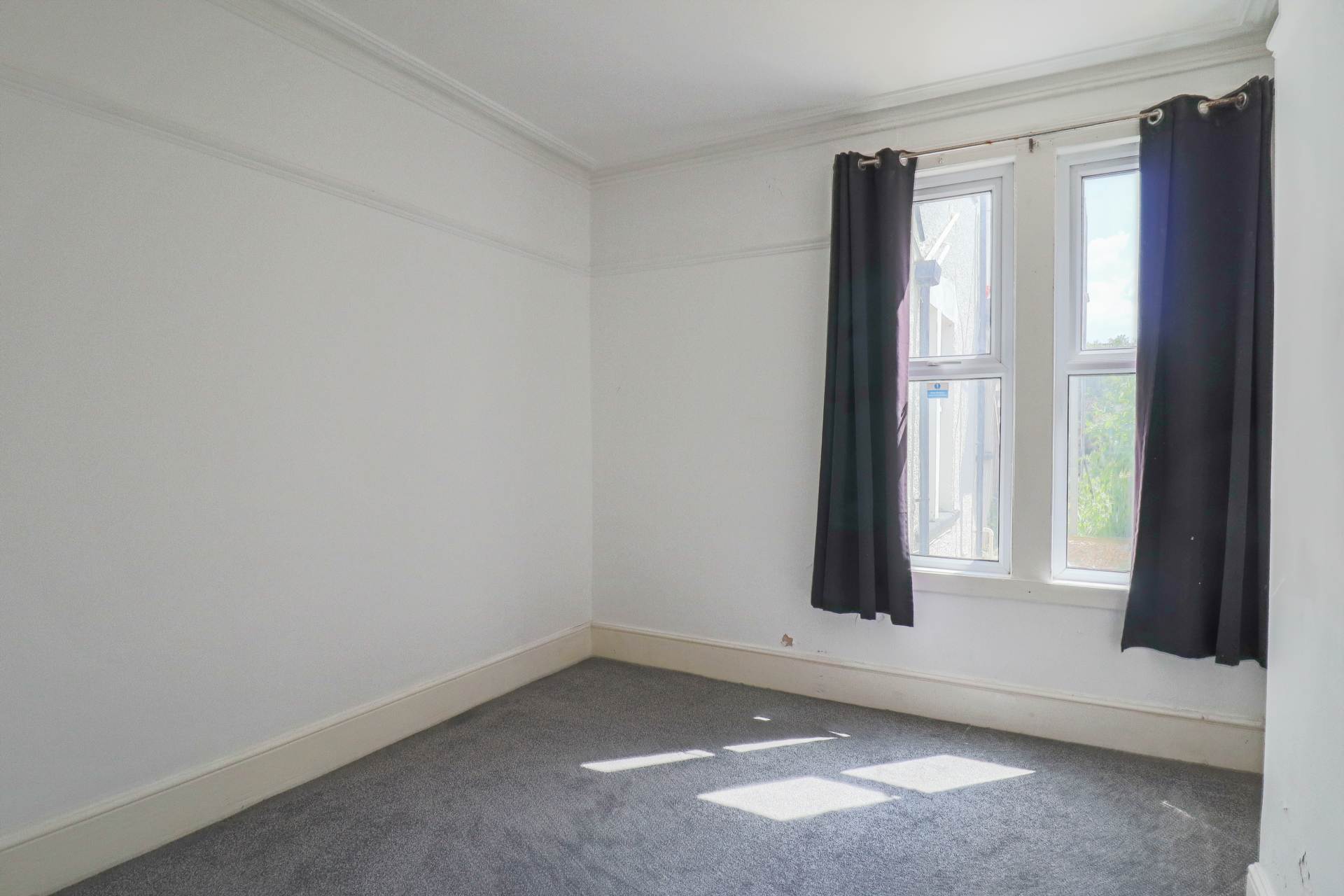 Moorland Road, South Ward, Image 3