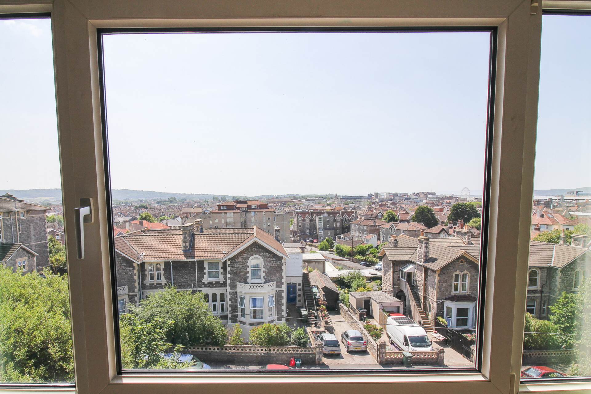 Hillside*Panoramic Views*Very Spacious*Garage/Parking*, Image 10