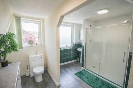 Hillside*Panoramic Views*Very Spacious*Garage/Parking*, Image 15