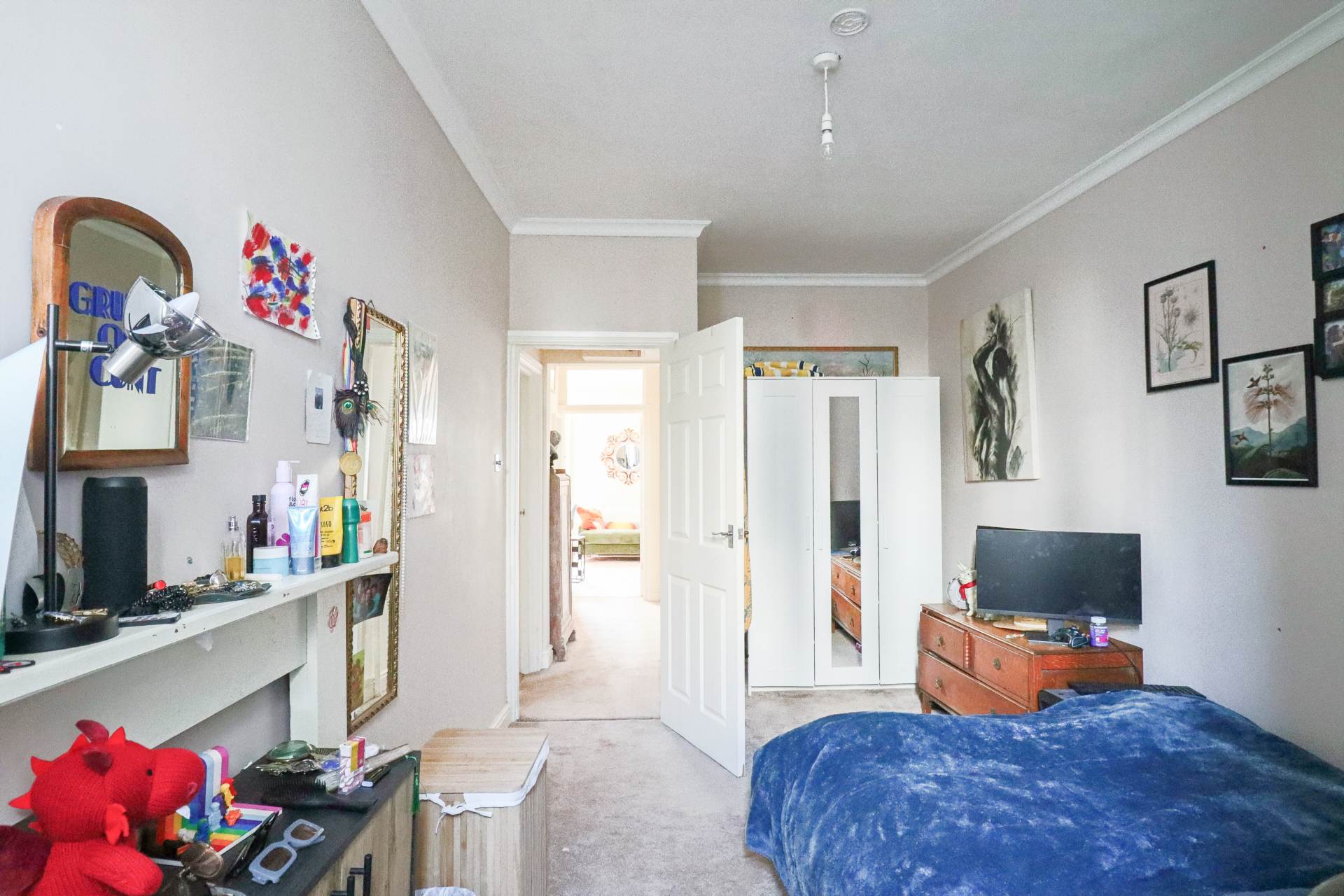 Raglan Place, Close To Sea Front - Ground Floor Flat With Own Private Entrance, Image 11
