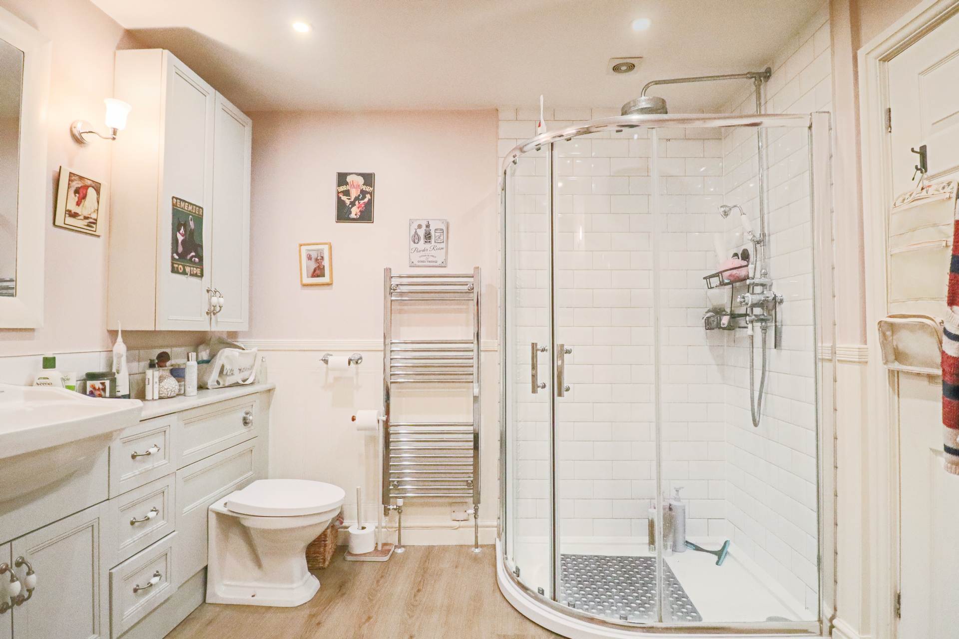 Raglan Place, Close To Sea Front - Ground Floor Flat With Own Private Entrance, Image 13