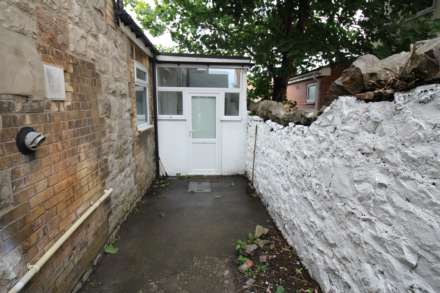Charlton Road**Fully Refurbished**Garden & Parking**, Image 16