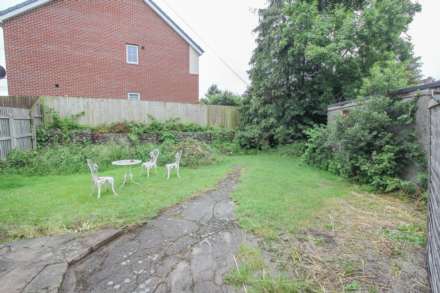 Brookland Road** In Need of Updating** Huge Potential to Extend**, Image 10