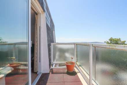 Maple Court, Hillside - No Chain Apartment With Views, Image 4