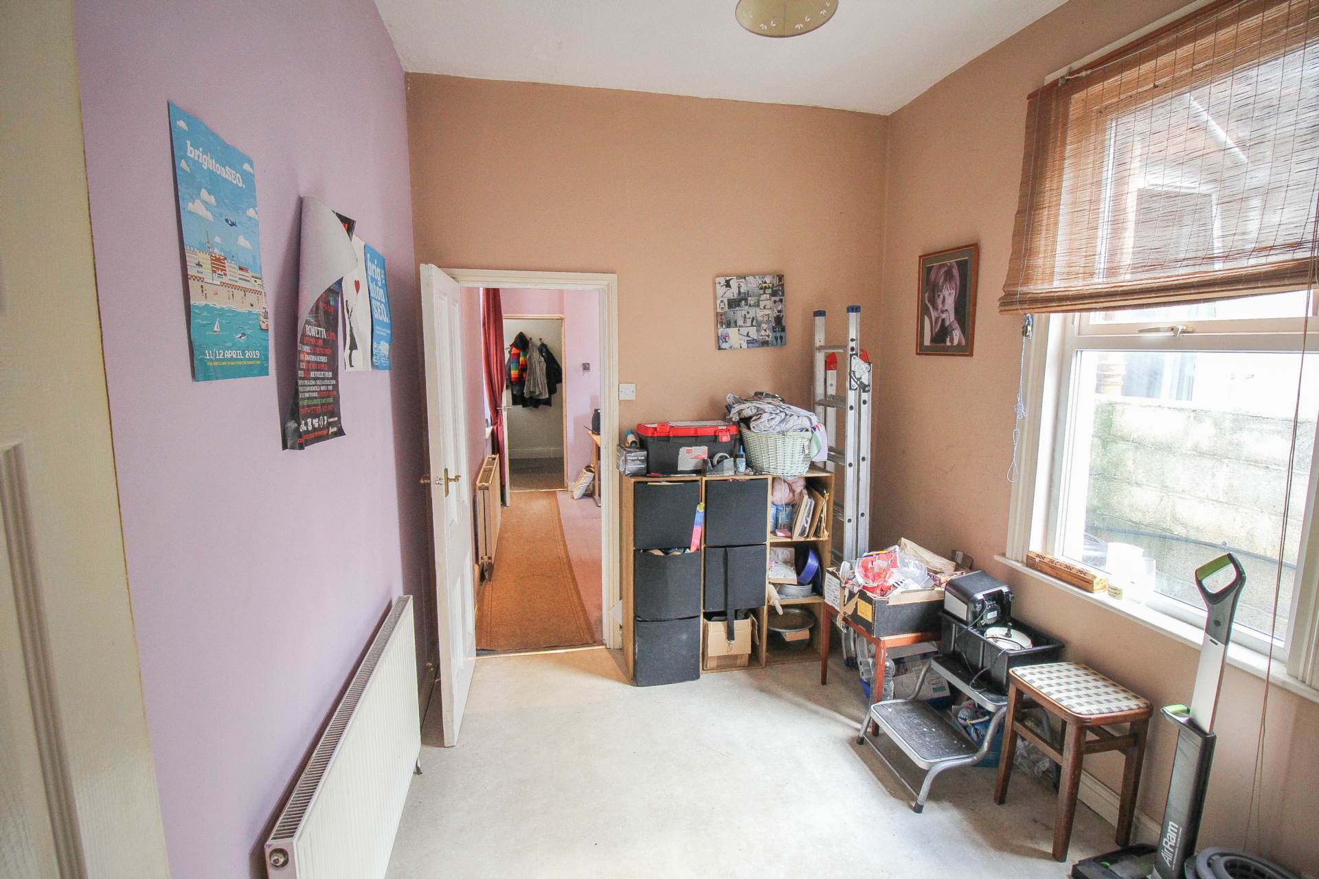 **Central Location**Updating Required**Excellent Investment Opportunity**, Image 5