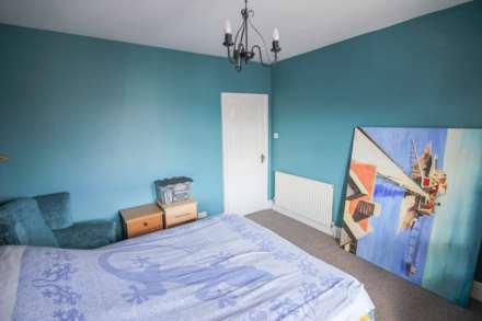 **Central Location**Updating Required**Excellent Investment Opportunity**, Image 10