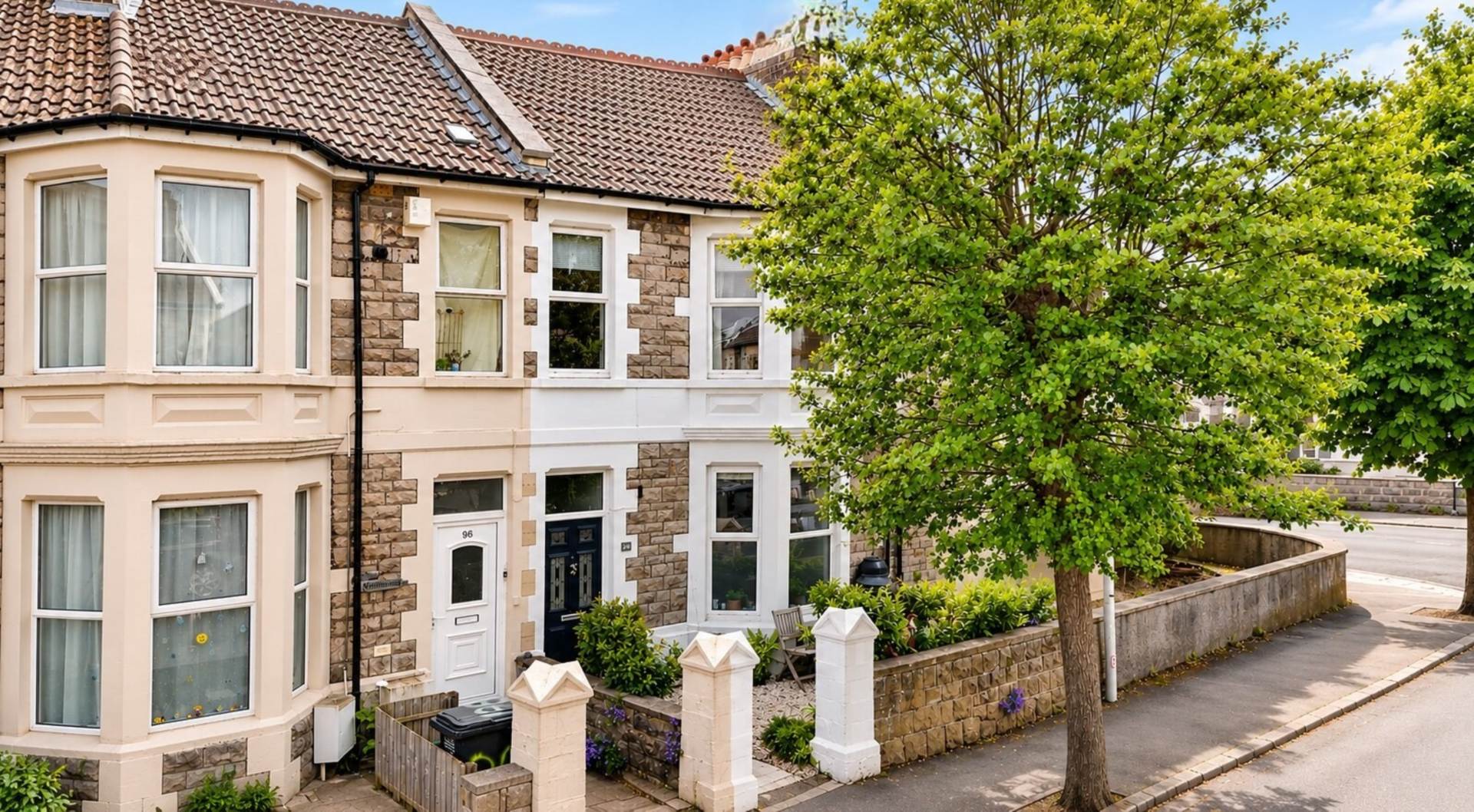 South Ward**Absolutely Beautiful throughout**Four Bedrooms**South Facing Garden**Potential Parking**, Image 1