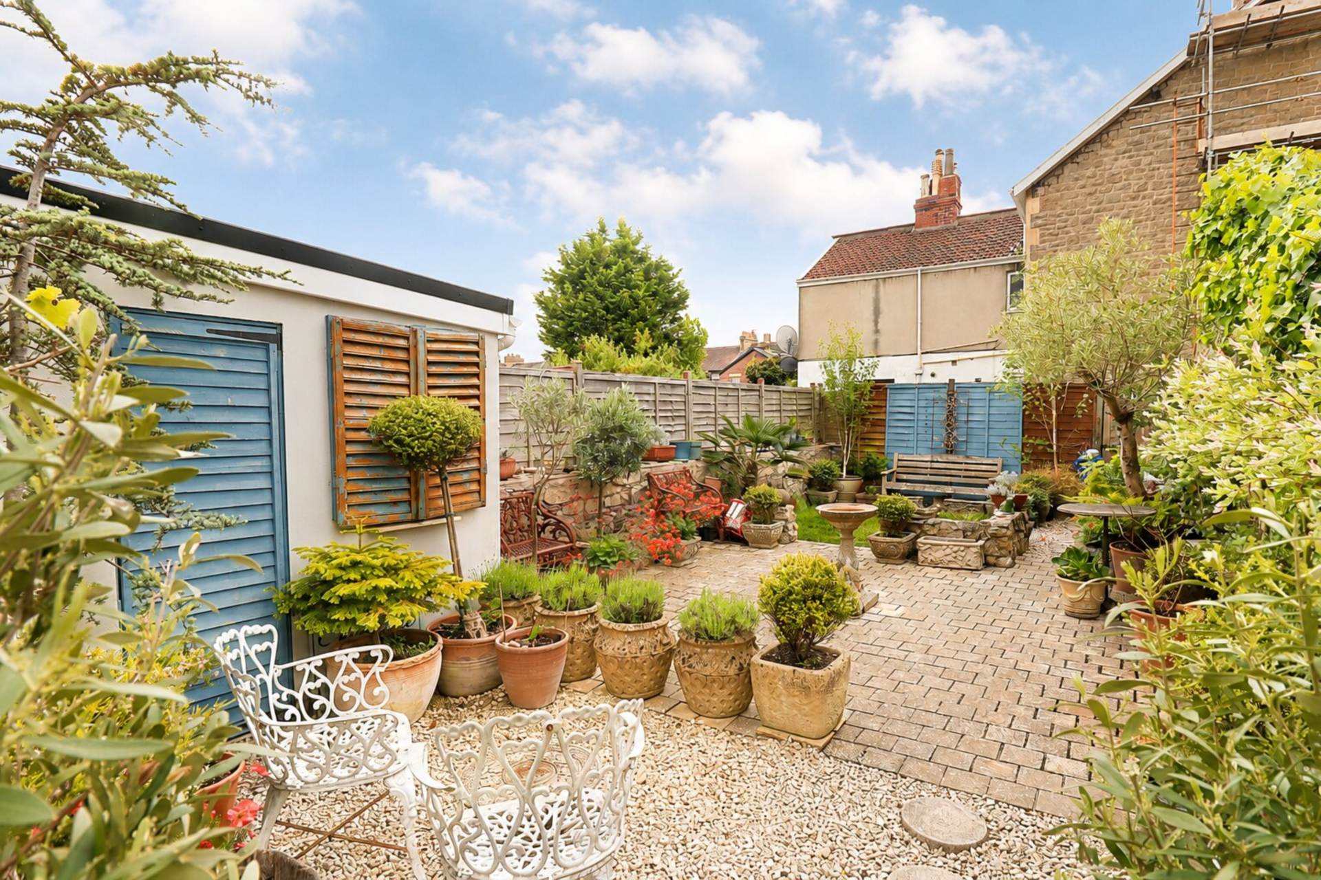 South Ward**Absolutely Beautiful throughout**Four Bedrooms**South Facing Garden**Potential Parking**, Image 16