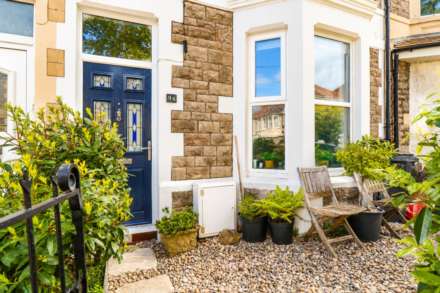 South Ward**Absolutely Beautiful throughout**Four Bedrooms**South Facing Garden**Potential Parking**, Image 18