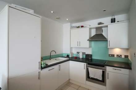 South Road, Hillside, BS23, Image 3