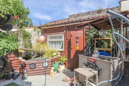 Hopkins Street, Town Centre - Investment Opportunity - Ground Floor Garden Flat, Image 6